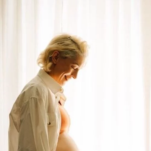 Γιούλικα Σκαφιδά | Ετοιμάζει το παιδικό δωμάτιο του μωρού της