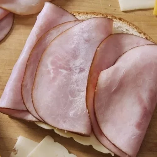 Τα 10 πιο καρκινογόνα καθημερινά τρόφιμα - σύμφωνα με τον ΠΟΥ