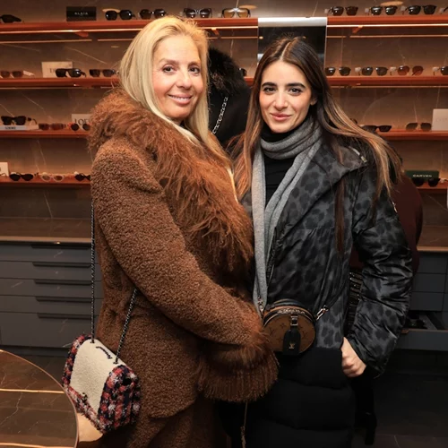 Έλενα Μακρή Λυμπέρη | Σπάνια εμφάνιση με την κόρη της, Φιλίππα στα βόρεια προάστια