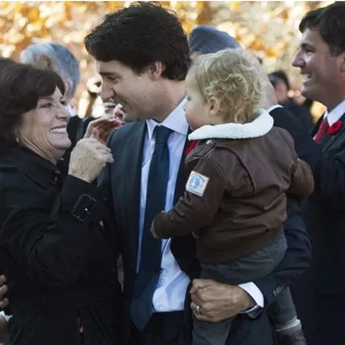 Μargaret Trudeau | Η χίπισσα που εγκατέλειψε τα παιδιά της για μια ζωή γεμάτη ναρκωτικά και σεξ