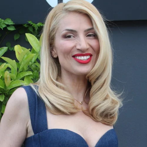 Η statement φούστα που επέλεξε η Μαρία Ηλιάκη σε βραδινή της έξοδο