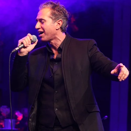 Αγωνία για τον τραγουδιστή Δημήτρη Κόκοτα - "Περιμένουμε το θαύμα", λέει η γυναίκα του