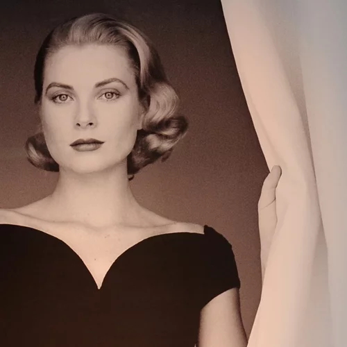 Η εκπληκτική ομοιότητα της Καμίλ Γκότλιμπ με την γιαγιά της, Γκρέις Κέλι