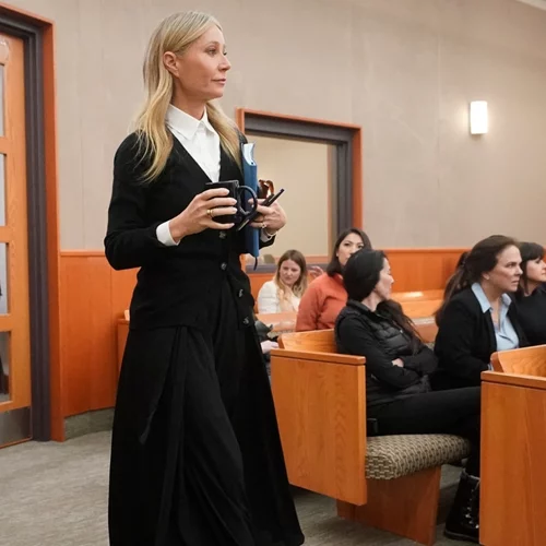 Τα looks της Gwyneth Paltrow από το δικαστήριο είναι το style inspo που χρειάζεσαι για τις καθημερινές σου εμφανίσεις