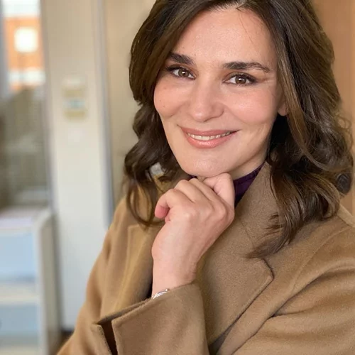 Μαρία Ναυπλιώτου | Αγνώριστη πριν 14 χρόνια με κούρεμα... a la garçon