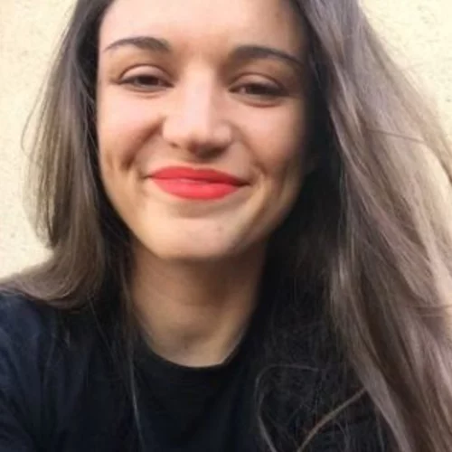 Η Ιρίνα Καραμάνος είναι η Πρώτη Κυρία της Χιλής και είναι ελληνικής καταγωγής