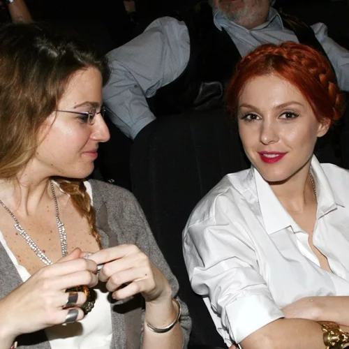 Χρυσή Βαρδινογιάννη | Σε θεατρική πρεμιέρα με την Τάμτα