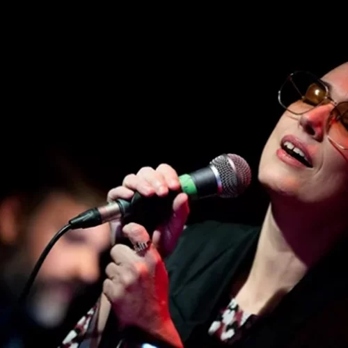 Ευσταθία | Εφ' όλης της ύλης στο "Half Note", σε μια ωραία βραδιά με καλεσμένη τη Μελίνα Τανάγρη