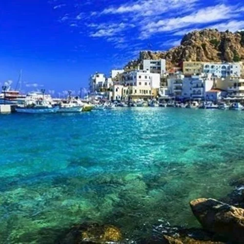 Αυτό το ελληνικό νησί είναι ένας από εννέα "μυστικούς" προορισμούς της Ευρώπης που λατρεύουν οι Γερμανοί