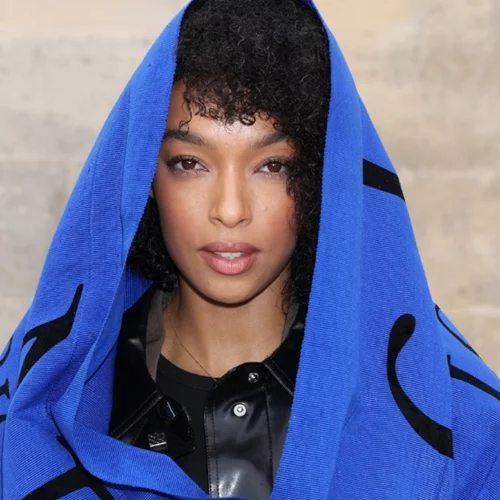 Ξεκίνα τον χειμώνα κάνοντας δώρο στον εαυτό σου ένα κασκόλ