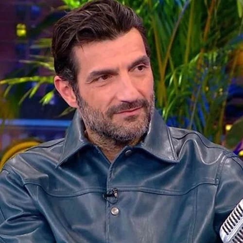 Νίκος Κουρής: "Δεν μπορείς να 'βρωμίσεις' το συναίσθημα του άλλου, γιατί έτυχε να ερωτευτεί κάποιον άλλον ή επειδή εσύ προηγήθηκες"