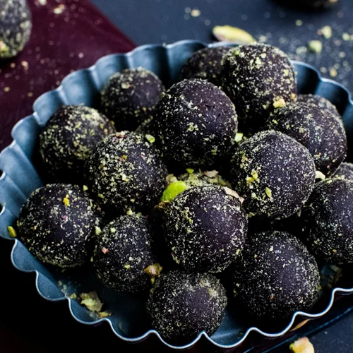 Τα γιαουρτοσοκολατάκια του ονείρου που λάτρεψε η Κωνσταντίνα Σπυροπούλου | Με 5 υλικά, χωρίς ζάχαρη