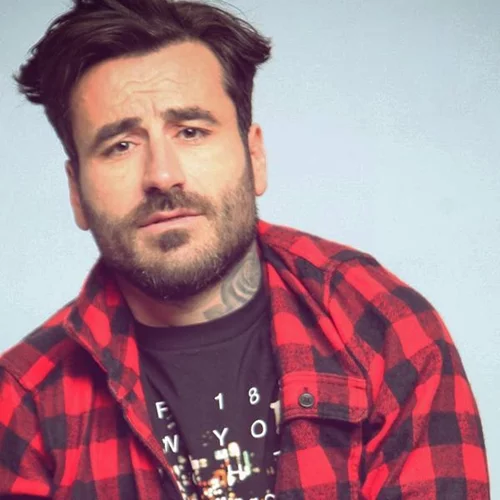 "Μακάρι σε μια άλλη ζωή να ξαναβρεθούμε και να μου δώσεις αυτά που πάντα ήθελα σαν παιδί..." | H συγκινητική ανάρτηση του Γιώργου Μαυρίδη