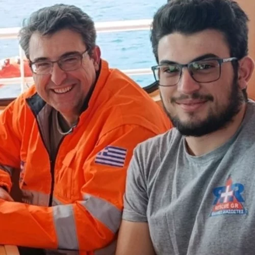 Σεισμός στην Τουρκία | Πατέρας και γιος από τη Θεσσαλονίκη επιχείρησαν μαζί στα χαλάσματα - Μιλούν για την εμπειρία τους