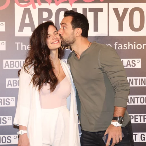 Χριστίνα Μπόμπα και Σάκης Τανιμανίδης γιορτάζουν τέσσερα χρόνια γάμου με δάκρυα στα μάτια