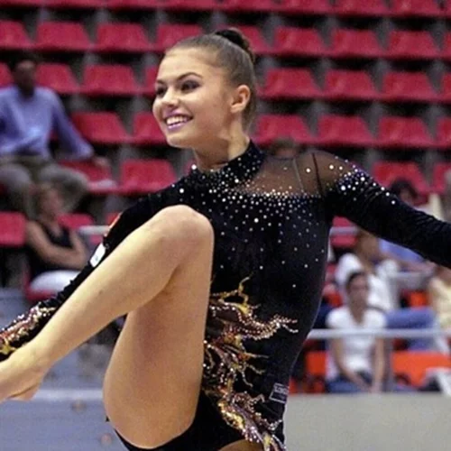 Πού βρίσκεται η Αlina Kabaeva; Το μέρος όπου διέφυγε η ερωμένη του Πούτιν με τα παιδιά τους