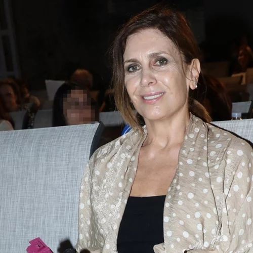 Κατερίνα Διδασκάλου | Είναι θετική στον κορονοϊό η Μυρσίνη των "Άγριων Μελισσών"