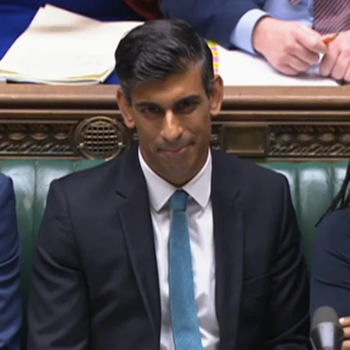 Ο Rishi Sunak είναι ο πλουσιότερος Βρετανός πρωθυπουργός. Ε και;