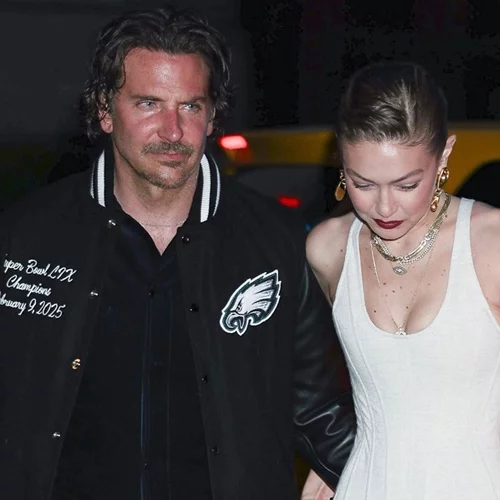 Instagram Official | H Gigi Hadid μοιράστηκε την πιο τρυφερή φωτογραφία της με τον Bradley Cooper