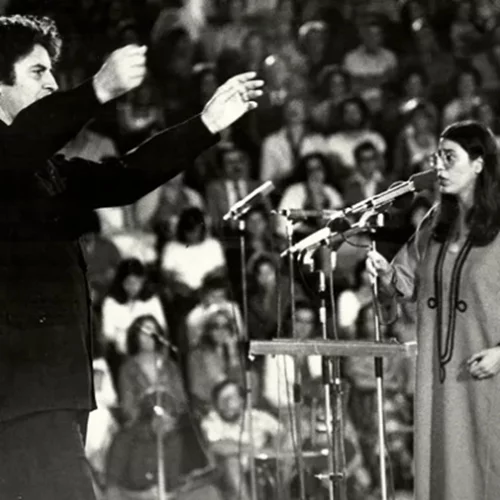 50 χρόνια Πολυτεχνείο | Τα τραγούδια που συνδέθηκαν με τον αντιδικτατορικό αγώνα