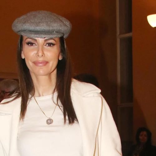 3 φορές που η Μπέττυ Μαγγίρα μάς έπεισε να δούμε το office style αλλιώς