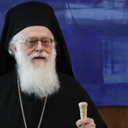 Έφυγε από τη ζωή ο Αρχιεπίσκοπος Αλβανίας Αναστάσιος