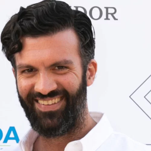 Γιώργος Παπακώστας | Φωτιά το εστιατόριό του στη Γλυφάδα - Στο νοσοκομείο ο σεφ