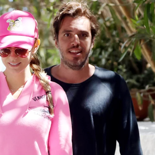 Δούκισσα Νομικού | "Με τον άντρα μου είμαστε 8 χρόνια μαζί - Με πιάνουν τα υπαρξιακά μου"