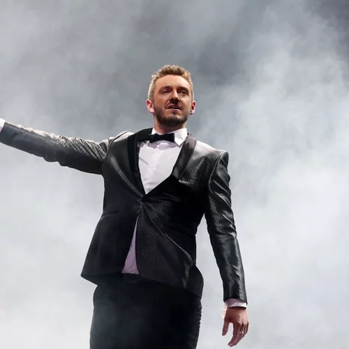 Έφυγε από τη ζωή ο τραγουδιστής των "Stereo Soul" - Είχε γίνει γνωστός μέσα από το XFactor