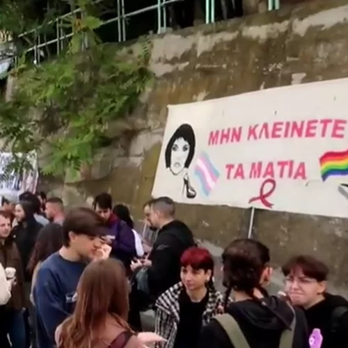 Δολοφονία Ζακ Κωστόπουλου- Η μητέρα του με δάκρυα στα μάτια: "Γιατί τόσο μίσος για το παιδί μου;"