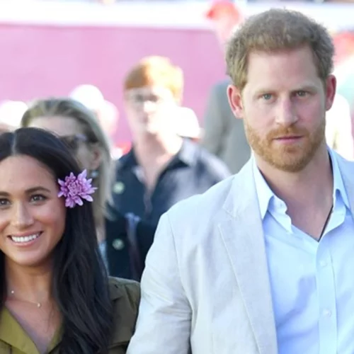 Ο πρίγκιπας Harry λέει ότι τα fake news στα social media είναι σοβαρή απειλή για τη δημοκρατία