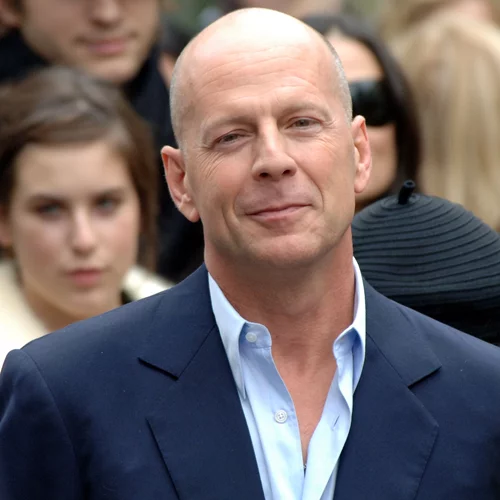 Bruce Willis | Γιόρτασε την Ημέρα των Ευχαριστιών με την οικογένειά του - Η σπάνια εικόνα τoυ
