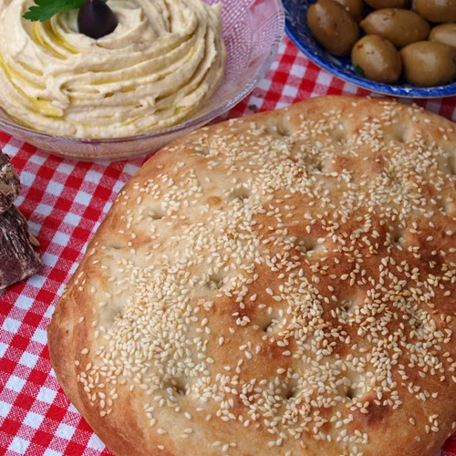 Με σαρακοστιανά, γλέντι και συναυλίες επανέρχονται τα "κούλουμα" στους δήμους της Αττικής