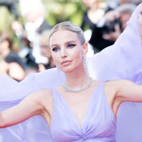 Ποια κοσμήματα θα φορέσουμε αυτή τη σεζόν και πώς θα τα συνδυάσουμε σύμφωνα με τις celebrities