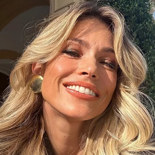 Βάσια Κωσταρά | Ο αντιγηραντικός ορός που φοράει καθημερινά της χαρίζει λαμπερή, νεανική επιδερμίδα