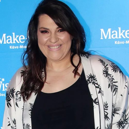 Η στιλιστική εξέλιξη της Κατερίνας Ζαρίφη | Πόσο άλλαξε τα τελευταία 10 χρόνια;