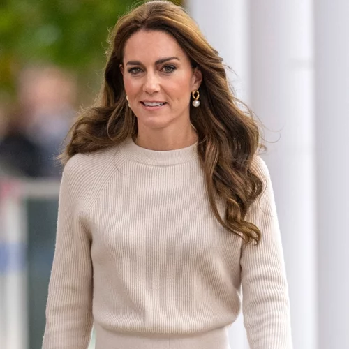Kate Middleton | Η ανέκδοτη φωτογραφία από τα Χριστούγεννα του 1983 και η ομοιότητα με τους γιους της