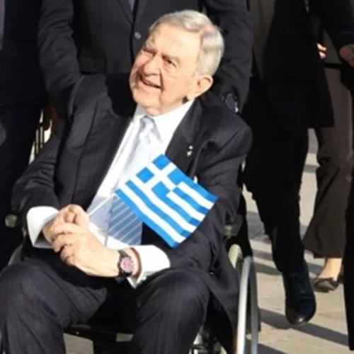 Τέως βασιλιάς Κωνσταντίνος | Ποιοι γαλαζοαίματοι θα δώσουν το παρών στην κηδεία - Στο Τατόι η ταφή