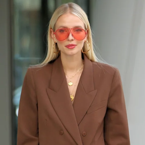 5 στιλιστικές συμβουλές από τη Leonie Hanne για να δείχνεις κομψή χωρίς ιδιαίτερη προσπάθεια