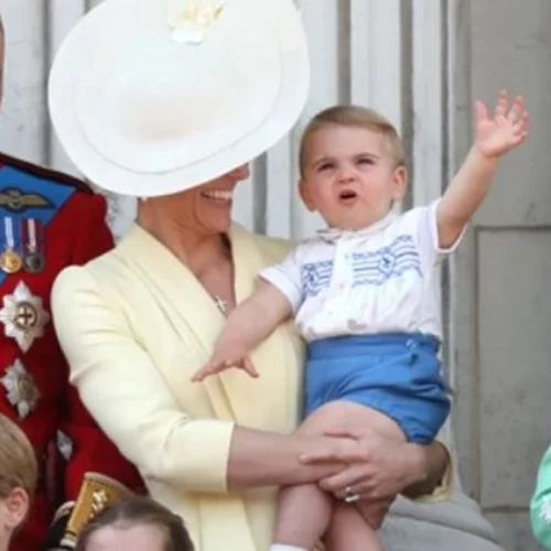 Ο πρίγκιπας Λούις γίνεται τεσσάρων | Γιατί ο ζωηρός πρίγκιπας δεν συνοδεύει ποτέ τους γονείς του και τα αδέλφια του