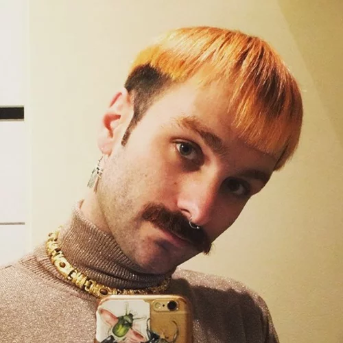 Ηλίας Γκιώνης | Η επικοινωνία του ακτιβιστή με την 24χρονη: "Είμαι σε σοκ αλλά κλαίω από χαρά"