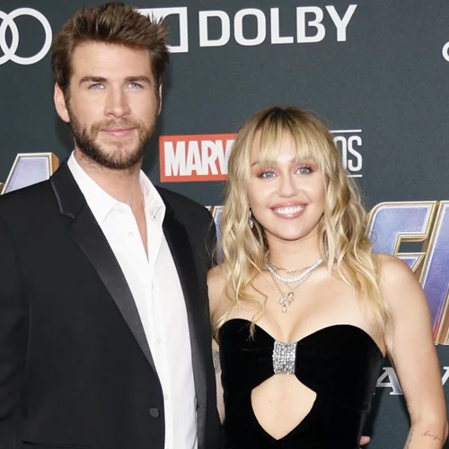 "Φύγε από τη ζωή μου" | Η Miley Cyrus ξαναχτυπά - μάλλον κατά του Liam Hemsworth- με το νέο της κομμάτι