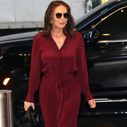 Τα κομψά καλοκαιρινά looks για γυναίκες άνω των 50