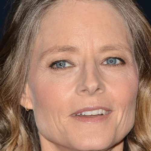 Η Jodie Foster αποκάλυψε ότι είναι περήφανη για τον ρόλο της στη διανομή της ταινίας "La Haine" στην Αμερική