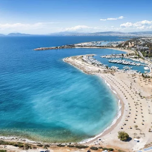 Αυτές είναι οι ακατάλληλες παραλίες της Αττικής για το 2025