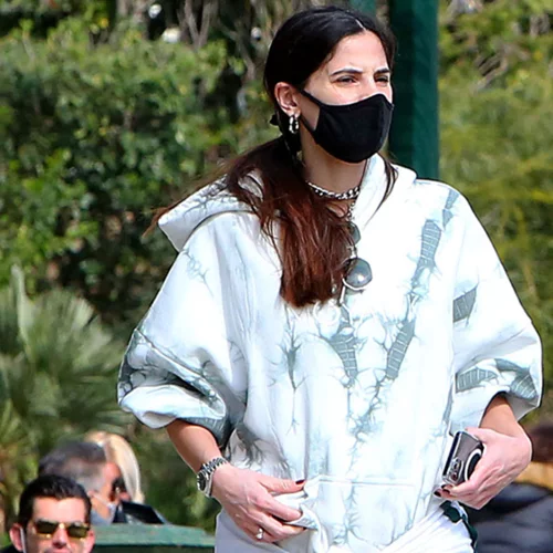 Comfy & stylish | Η Χριστίνα Μπόμπα έκανε μία από τις πιο ωραίες athleisure εμφανίσεις της