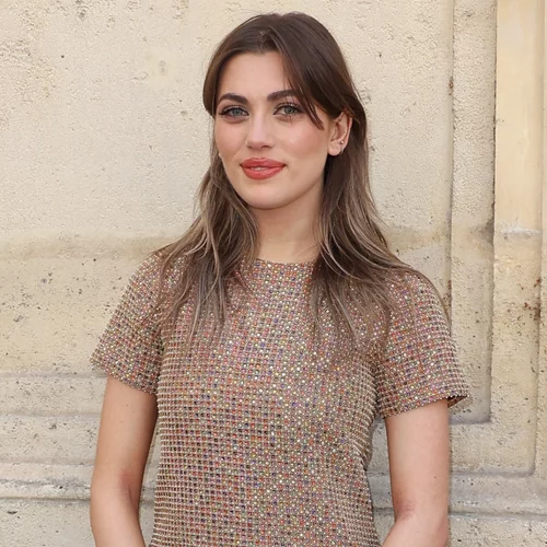 Γάμος σε νησί | Τα looks που θα σε αναδείξουν ως την πιο καλοντυμένη καλεσμένη