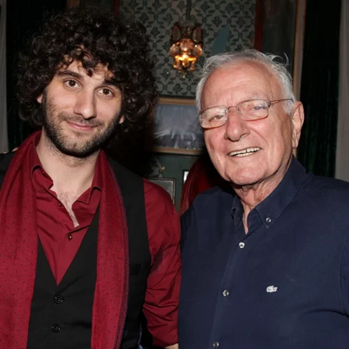 Κώστας Χαρδαβέλλας | Ο γιος του εισήχθη στο νοσοκομείο - Η κατάσταση της υγείας του