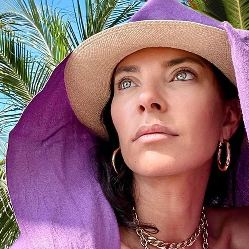 Μαρίνα Βερνίκου | Αυτό είναι το lip product που έχει πάντα μαζί της