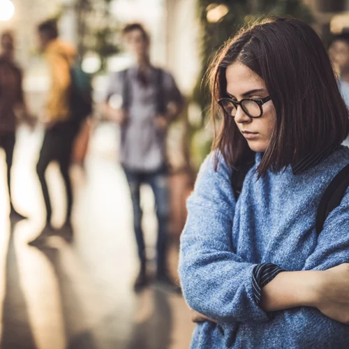 Κεραμέως: Έρχεται πλατφόρμα ανώνυμων καταγγελιών για το bullying στα σχολεία [βίντεο]
